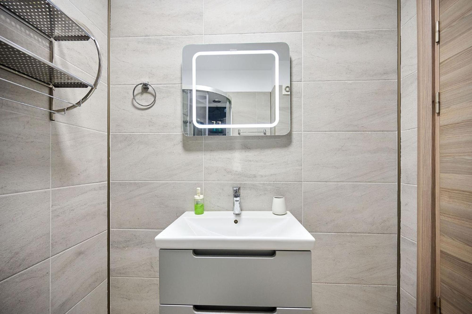 Maya Apartment- Spa N Pools Beach Resort Mamaia Esterno foto